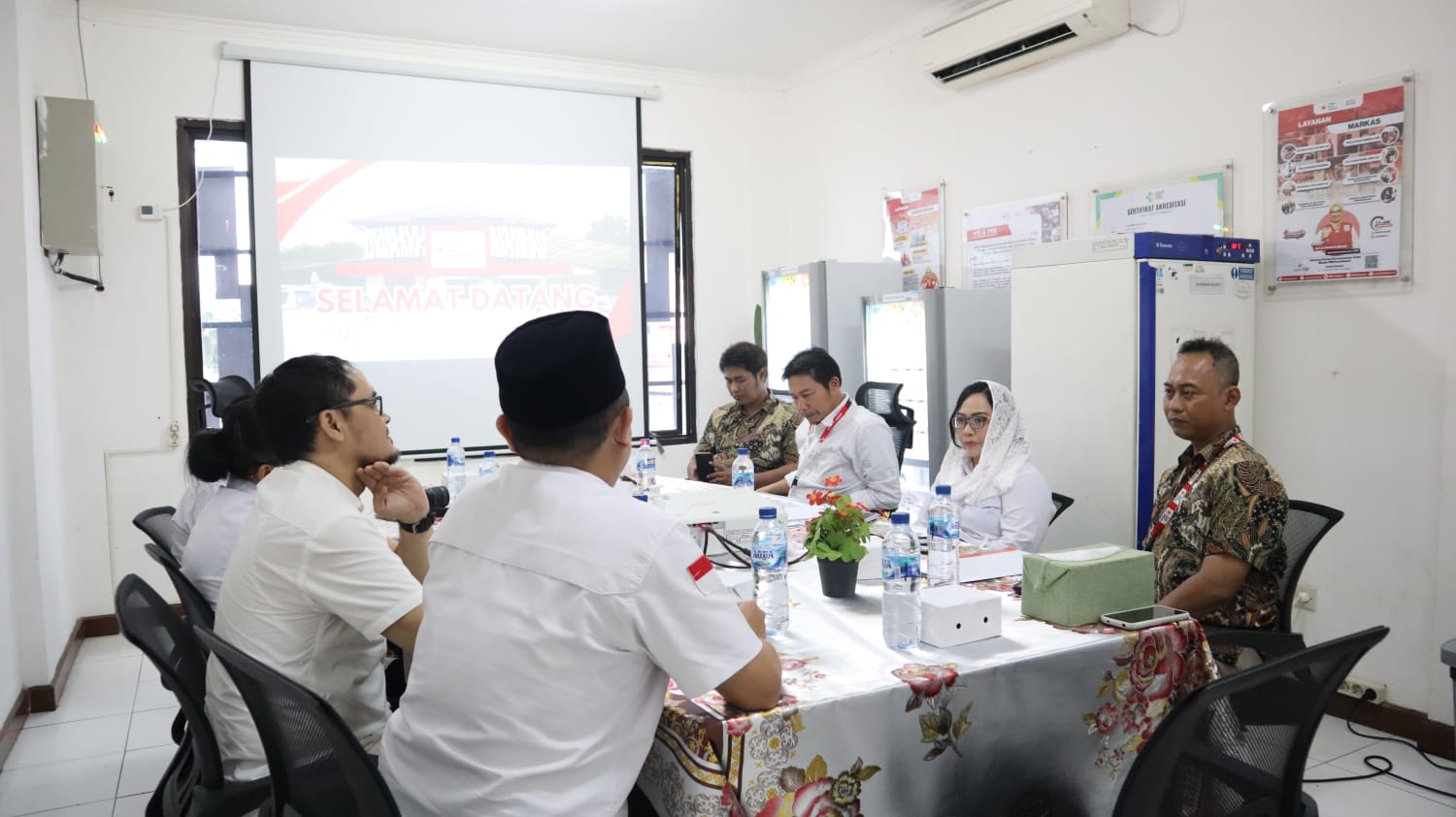 PMI Kota Bekasi Terima Kunjungan Kerja PMI Kota Bandung untuk Studi Banding Pelaksanaan Bulan Dana Kemanusiaan